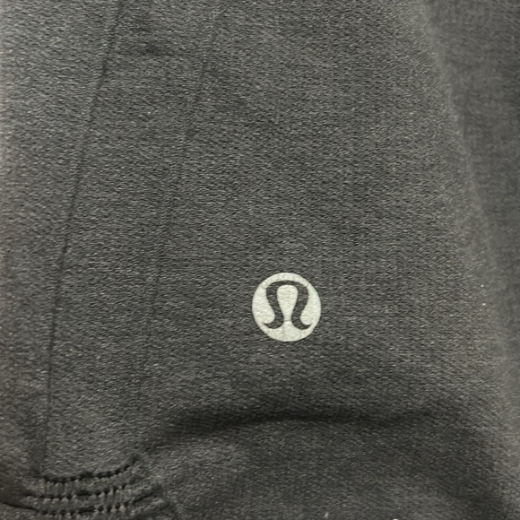 Lululemon In The Flow Crop II Black size 4 Compression - Picture 6 of 12